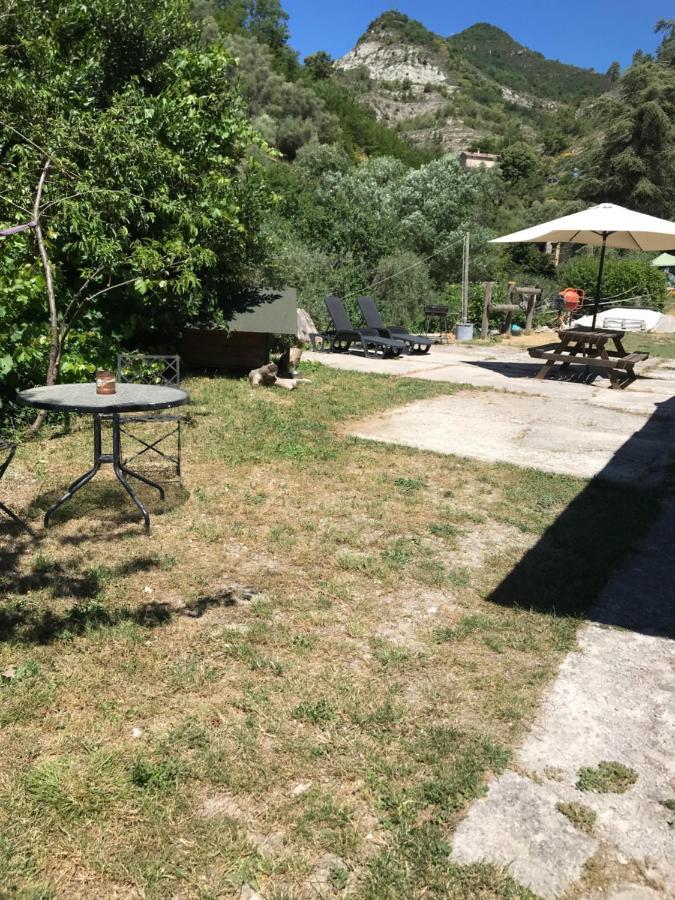 La Ferme Des Cailletiers Chez Marco Vila Lucéram Exterior foto